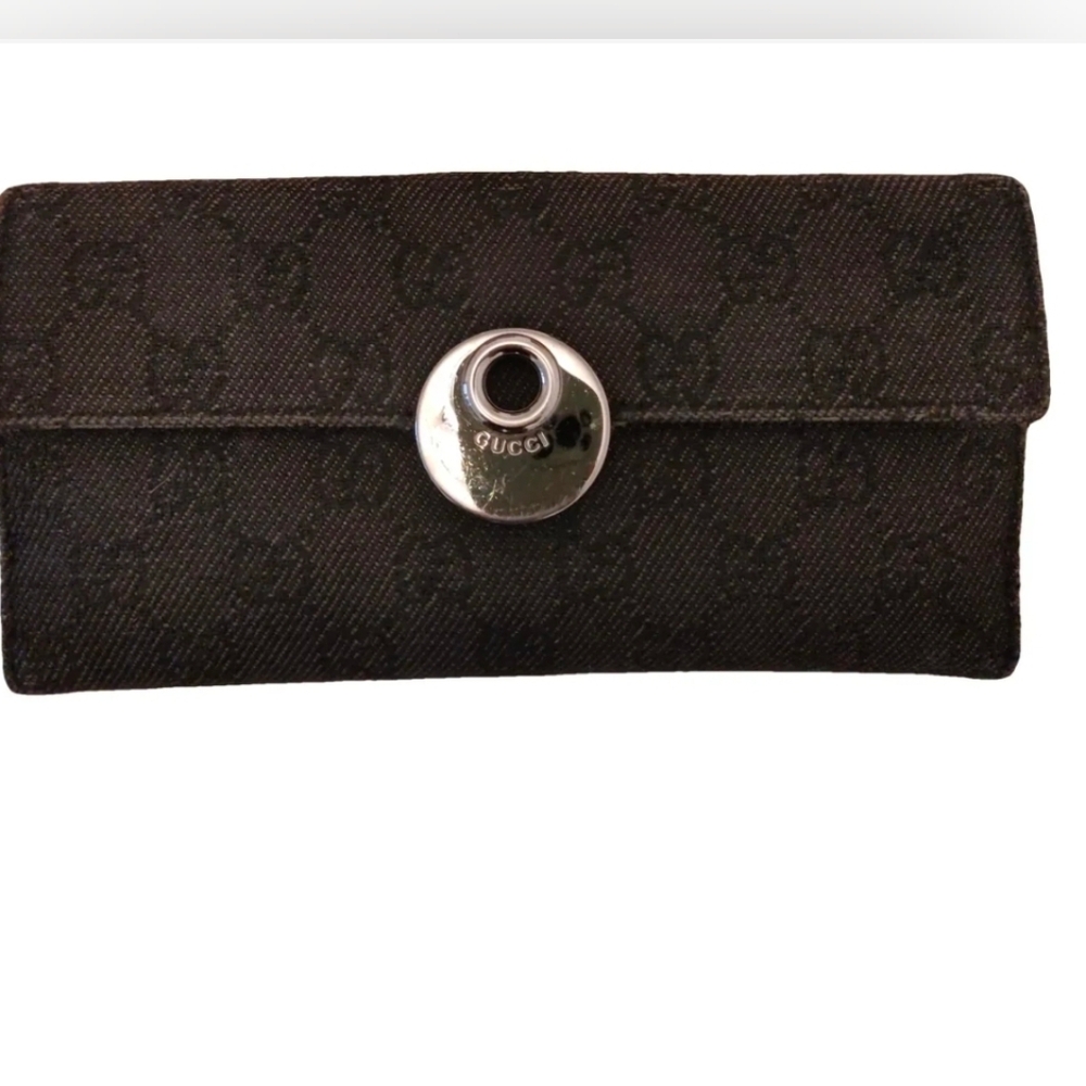 Gucci Eclipse Insignia Canvas Black Continental Wallet Authentic